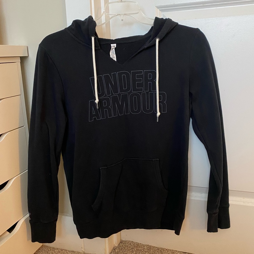 Under Armour Sweatshirt